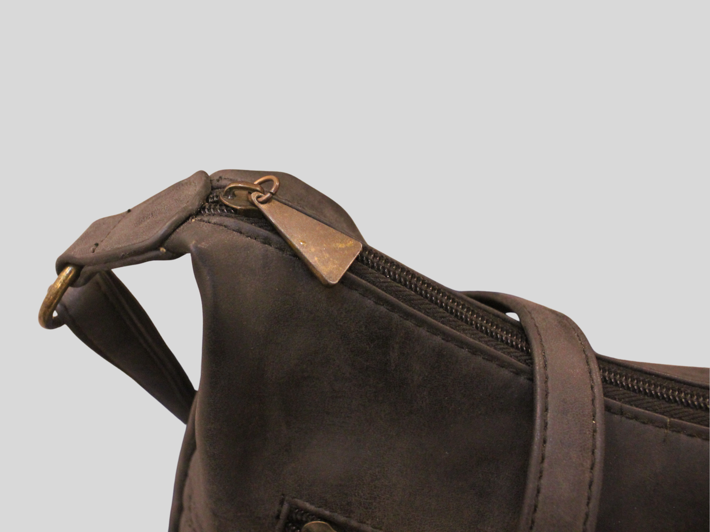 Sac à bandoulière matelassé gris