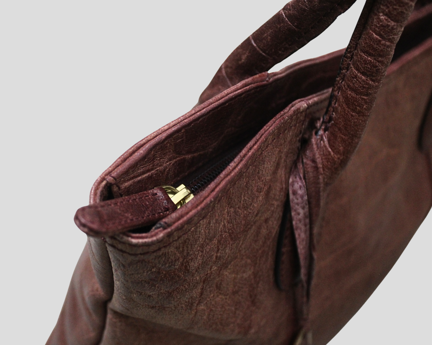 Tula Leather Croc Effect Classic 🇬🇧