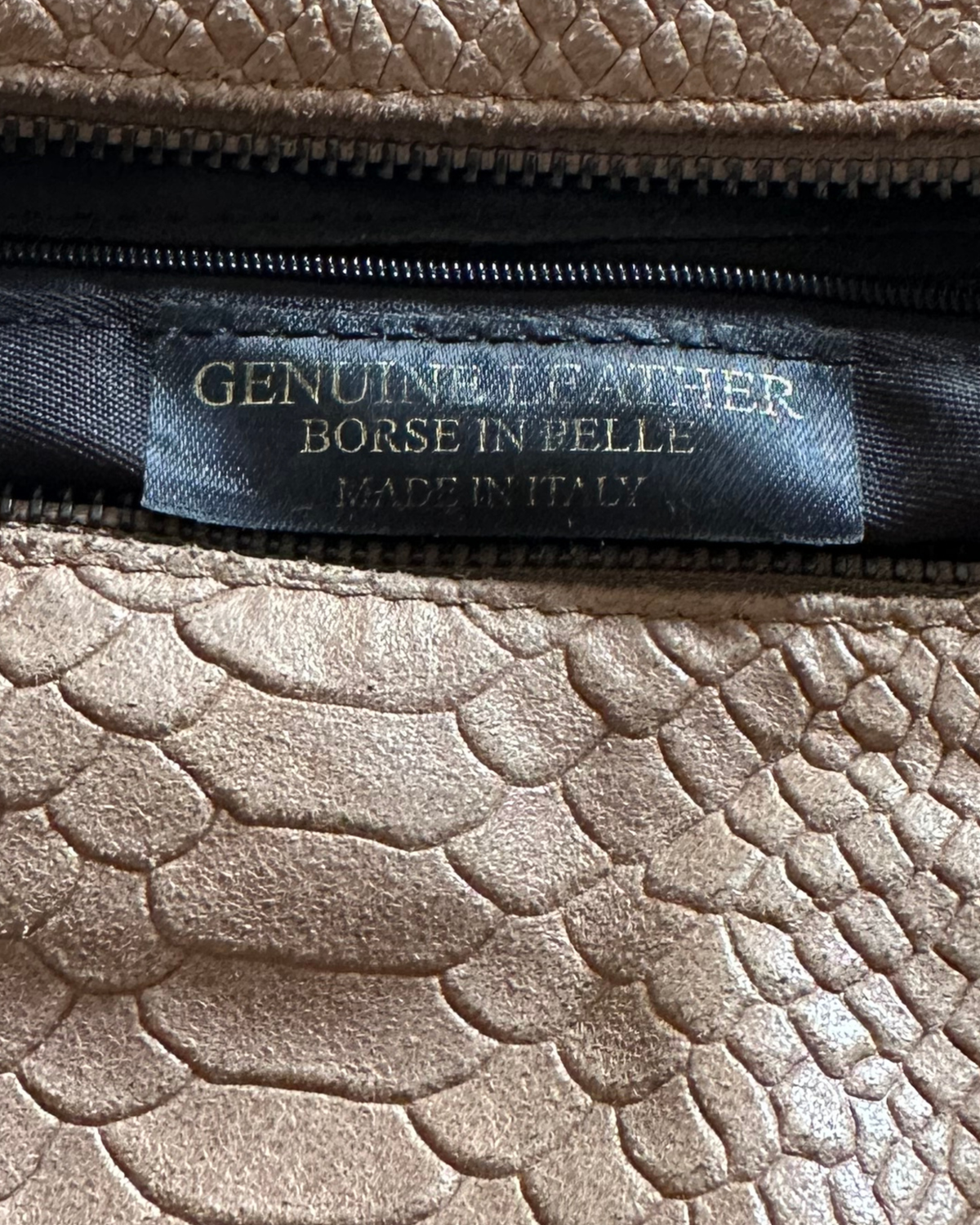🇮🇹 Sac à main taupe effet python en cuir véritable – Made in Italy