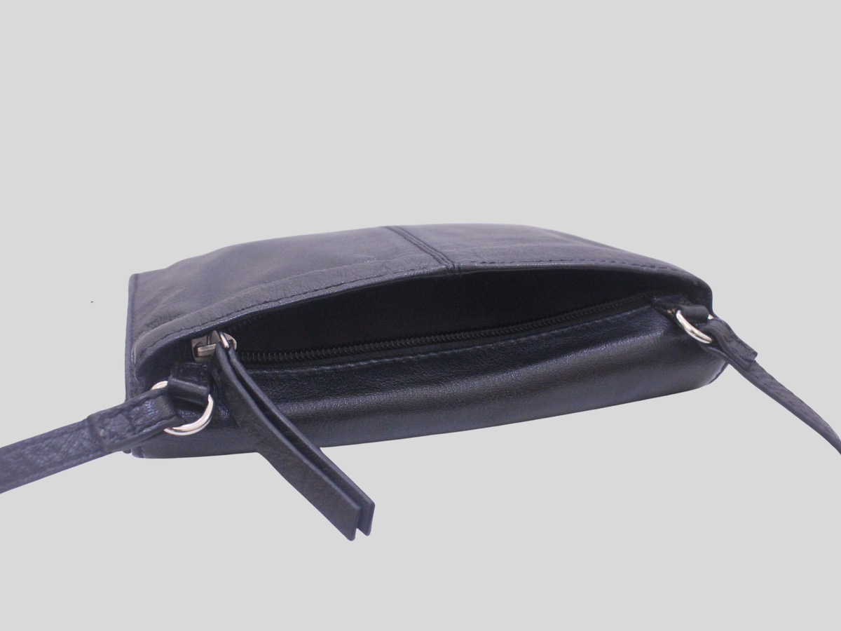 🇬🇧 Sac bandoulière Next noir en cuir véritable
