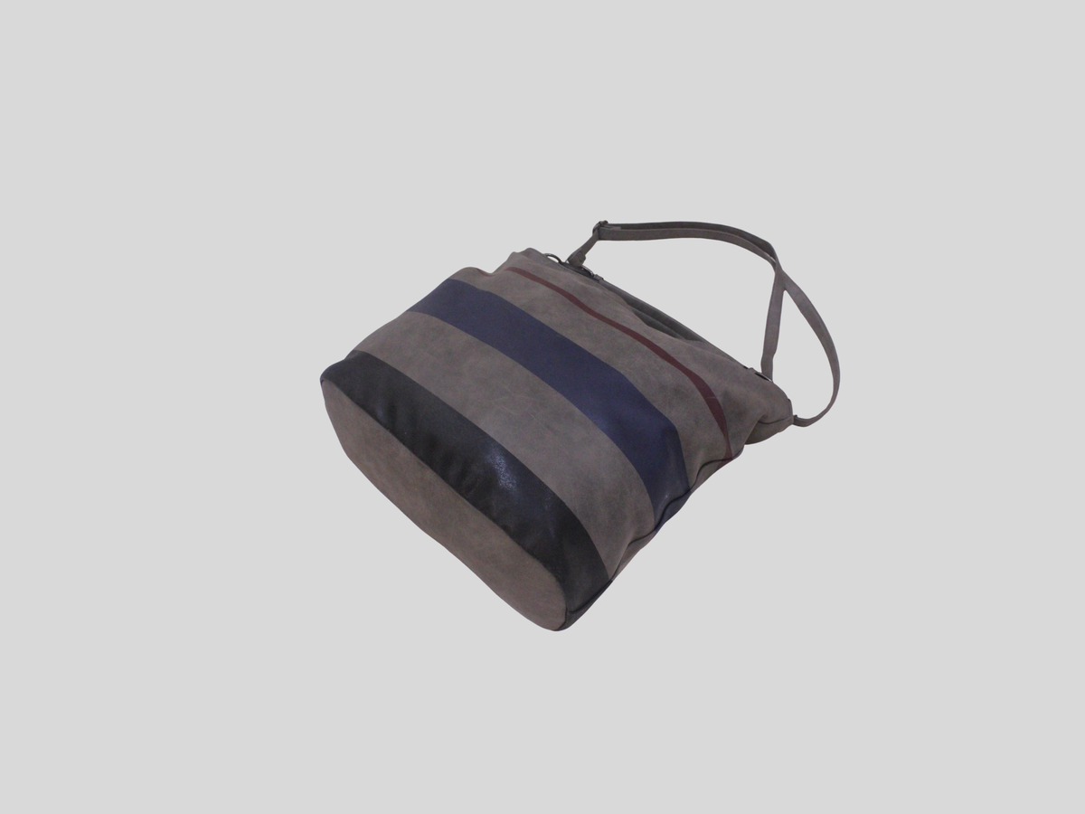Sac épaule gris à rayures bleu marine et bordeaux – double porté