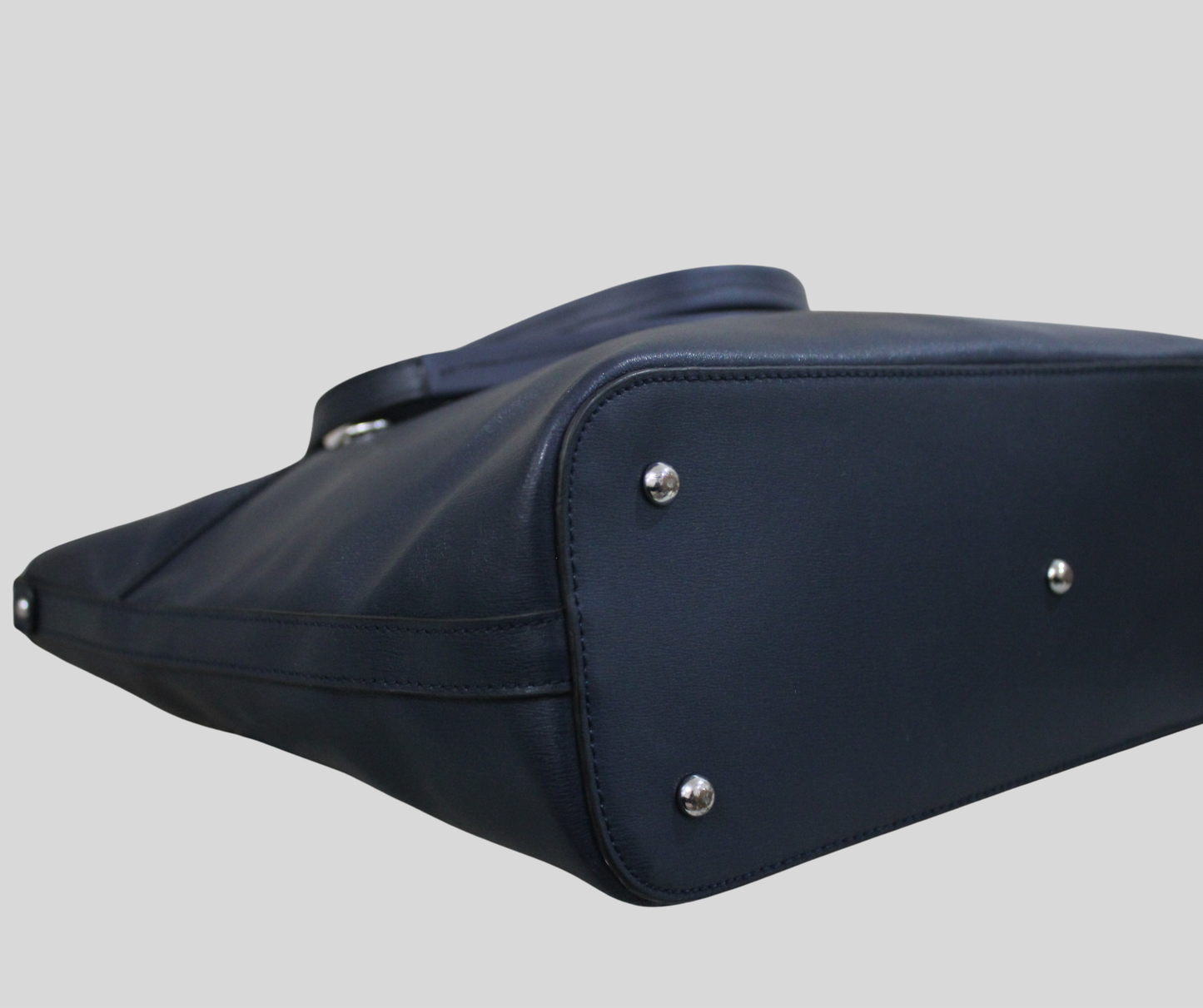 Sac shopping Mocca en cuir bleu marine