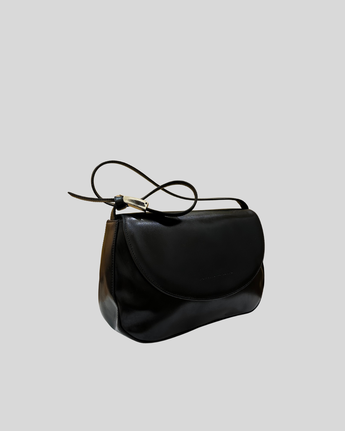 🇮🇹 Lorella Pagano – Sac bandoulière noir à rabat – Made in Italy