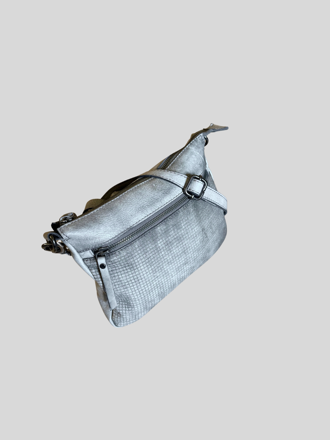 Estelle – Sac bandoulière gris argenté texturé en cuir véritable