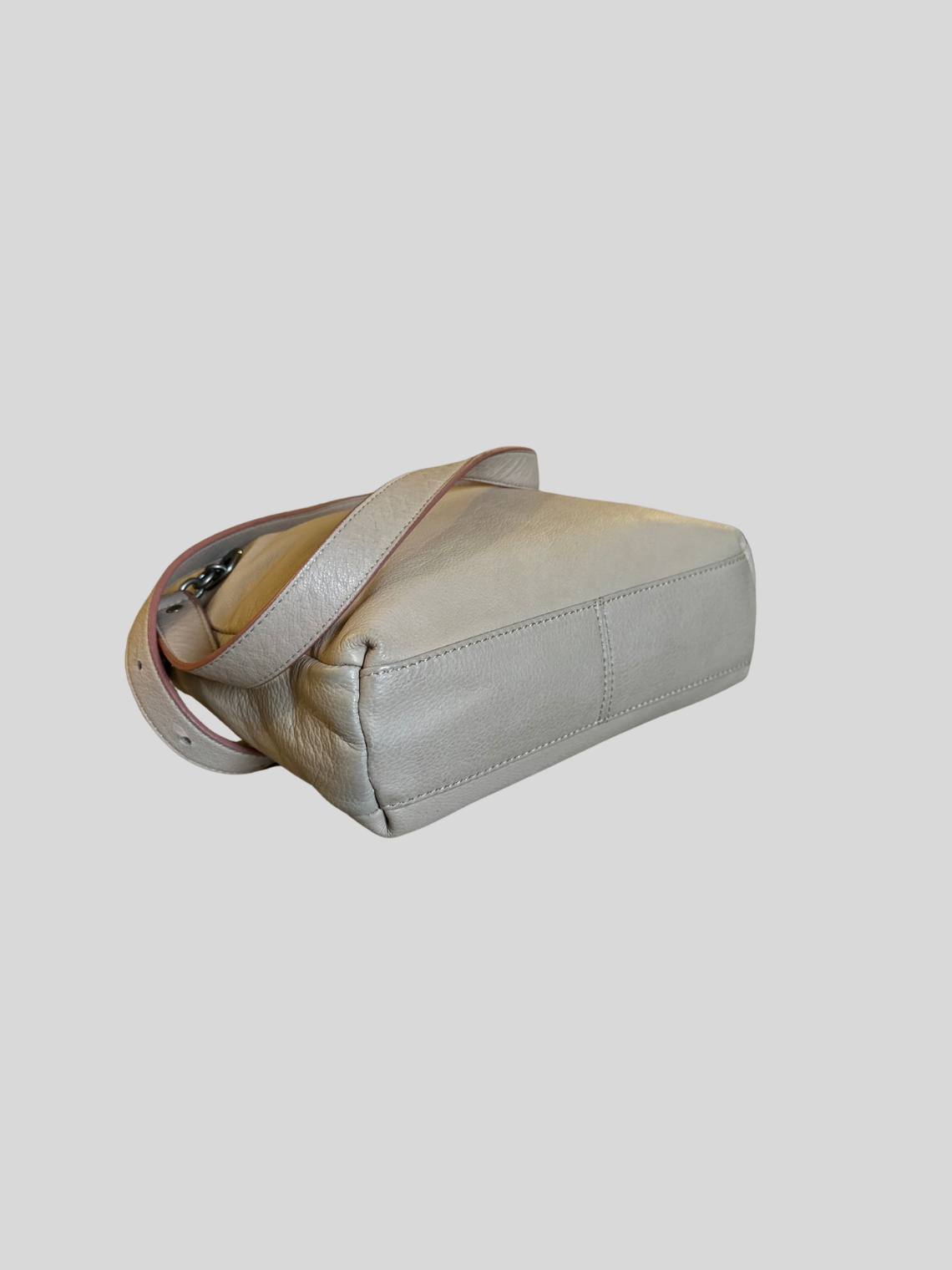 🇩🇪 Liebeskind Berlin – Sac bandoulière beige clair en cuir véritable à liserés roses