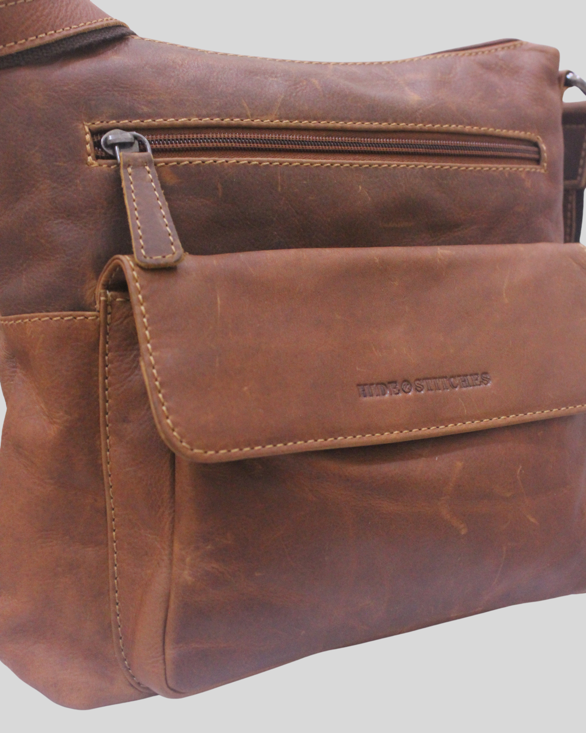 Hide & Stitches – Sac bandoulière cognac en cuir véritable