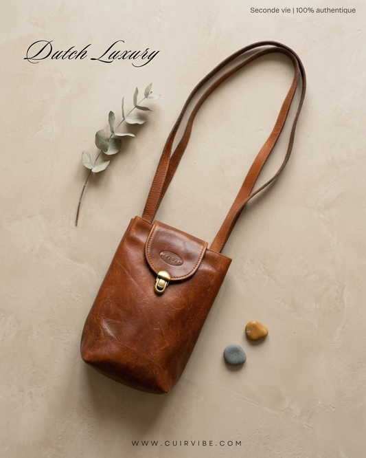 Sac bandoulière Burkelys Leather House cognac en cuir véritable