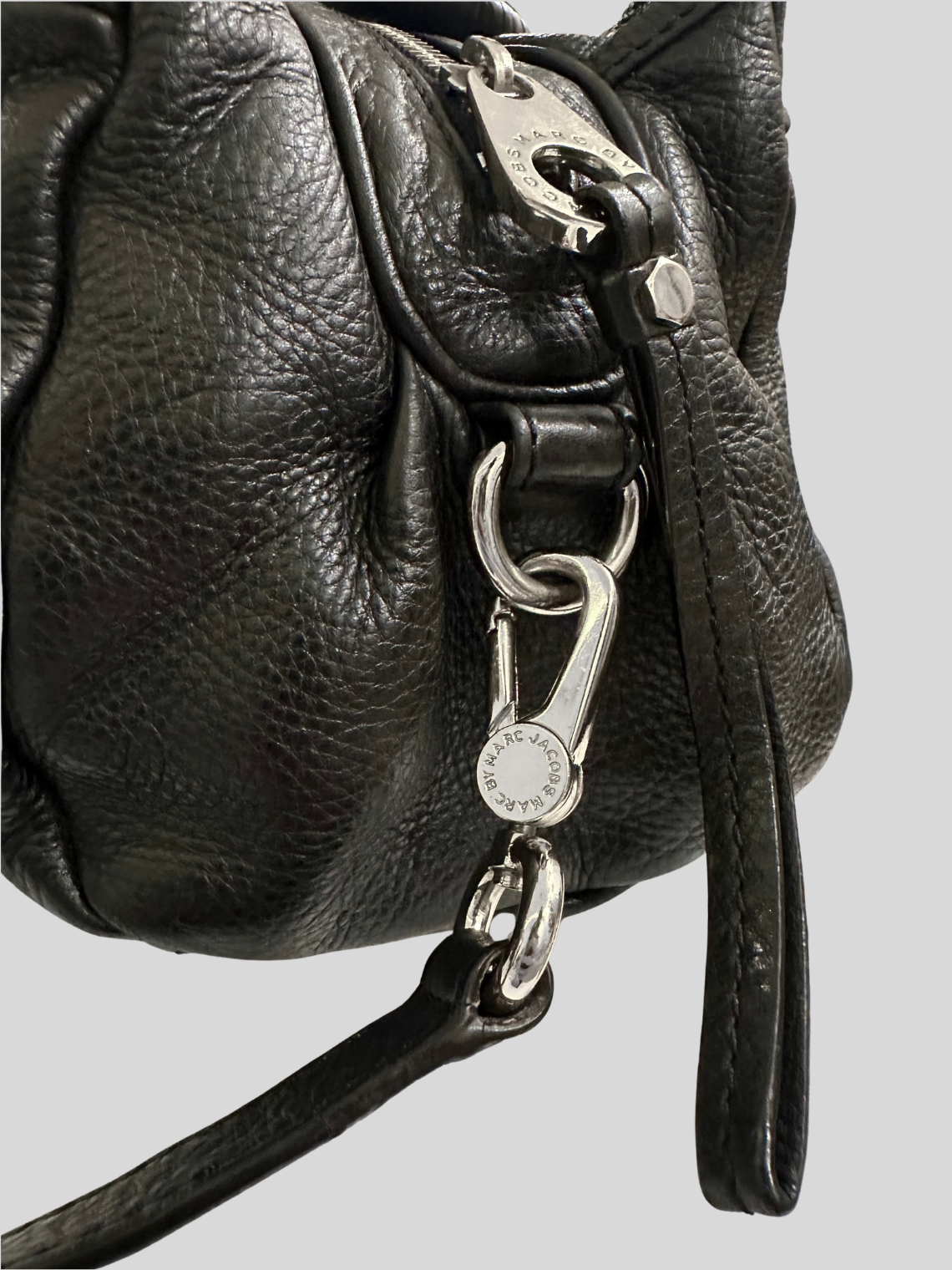 Marc by Marc Jacobs – Classic Q Baby Groovee noir en cuir véritable