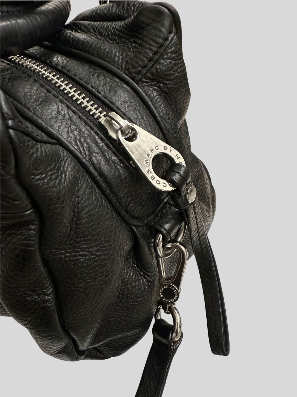 Marc by Marc Jacobs – Classic Q Baby Groovee noir en cuir véritable