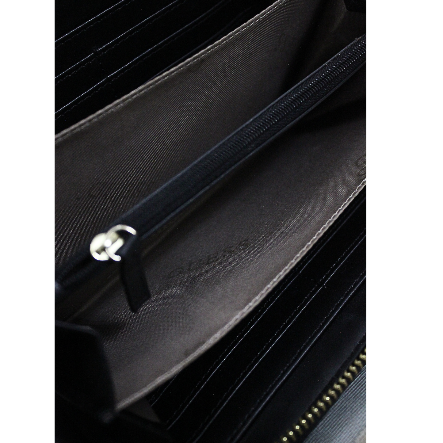 Porte-monnaie & portefeuille Guess