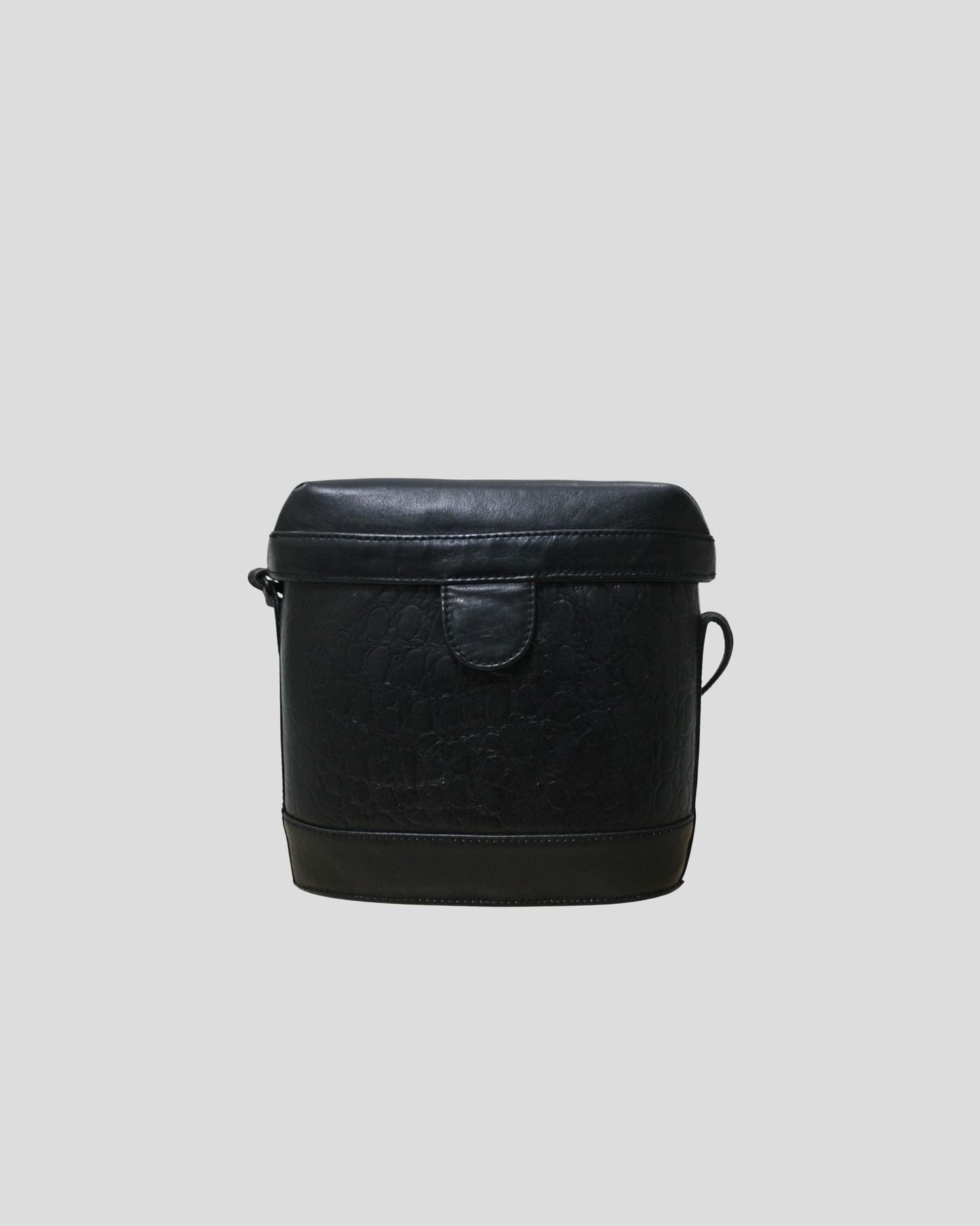Sac seau Sybilla en cuir – Fabriqué au Brésil