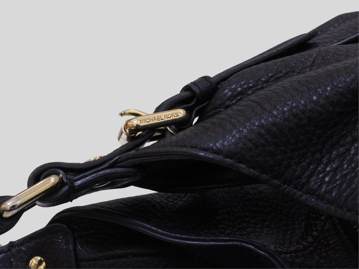 🇺🇸 Michael Kors Bedford – Grand sac hobo noir en cuir