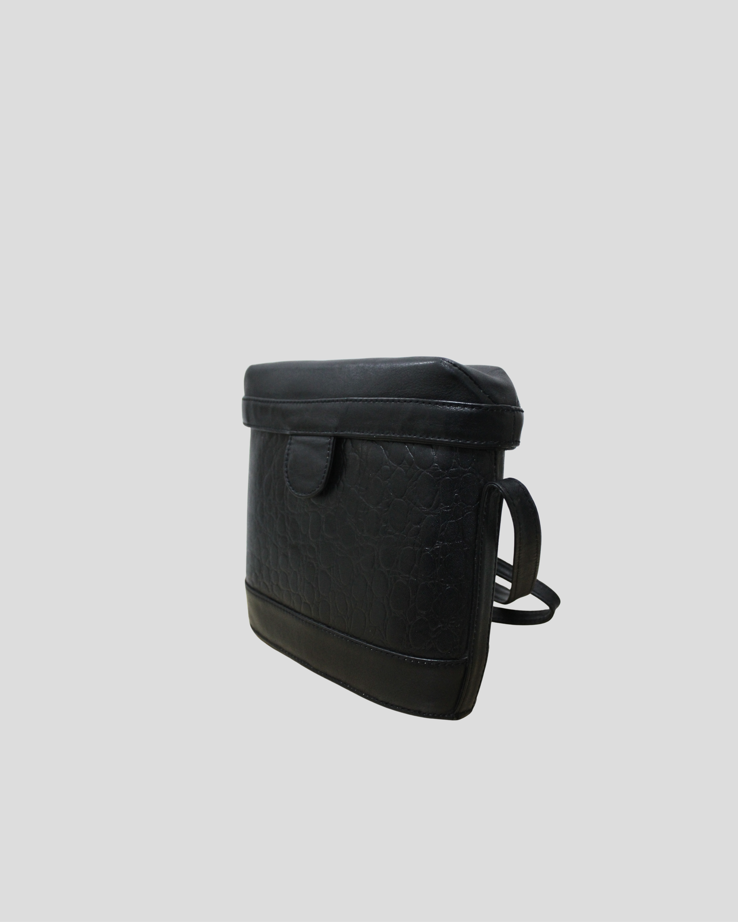 Sac seau Sybilla en cuir – Fabriqué au Brésil