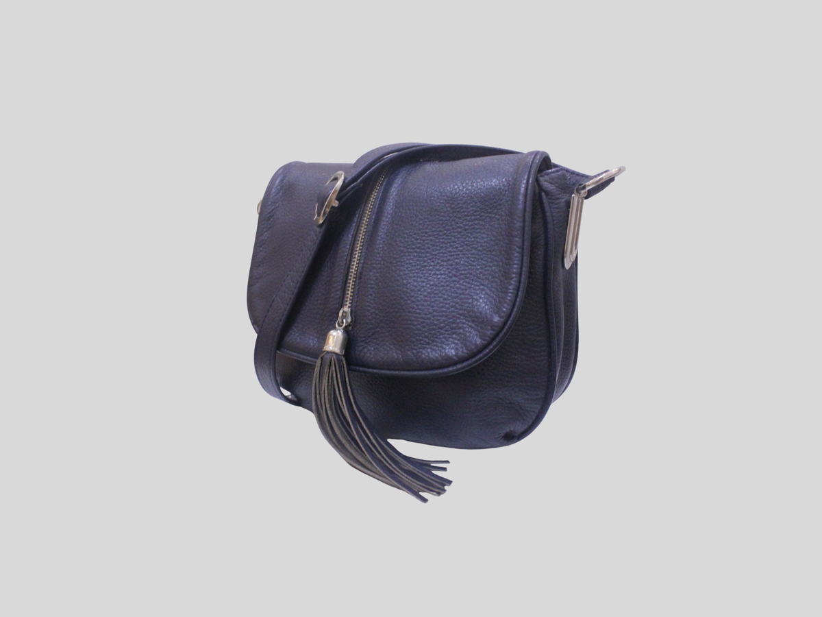 Sac bandoulière A. Valentino bleu nuit en cuir véritable à pompon