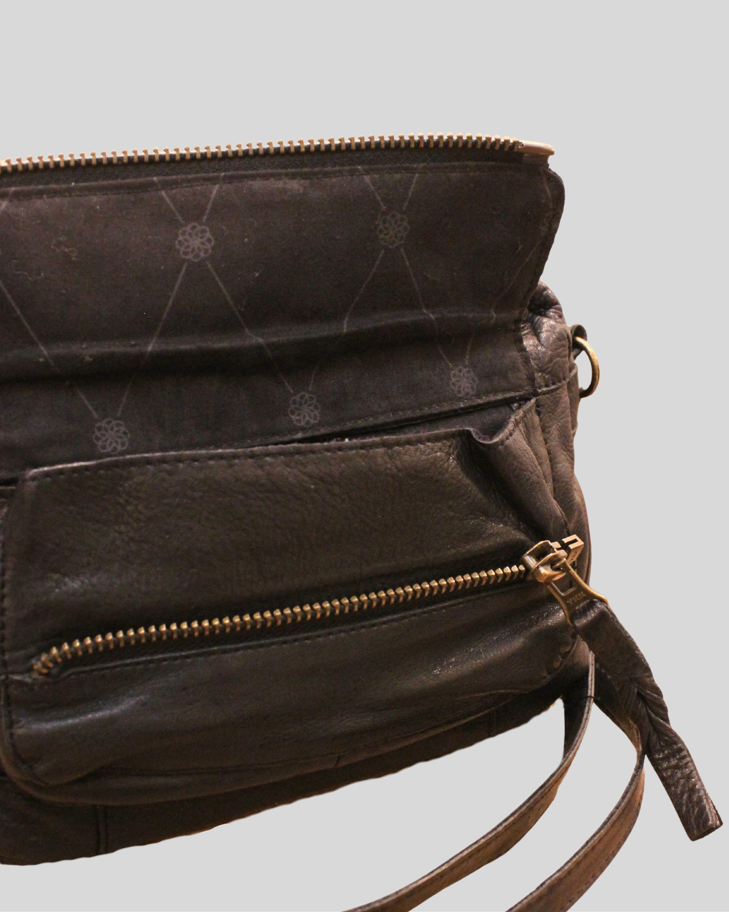 Petit sac bandoulière Pieces noir en cuir véritable