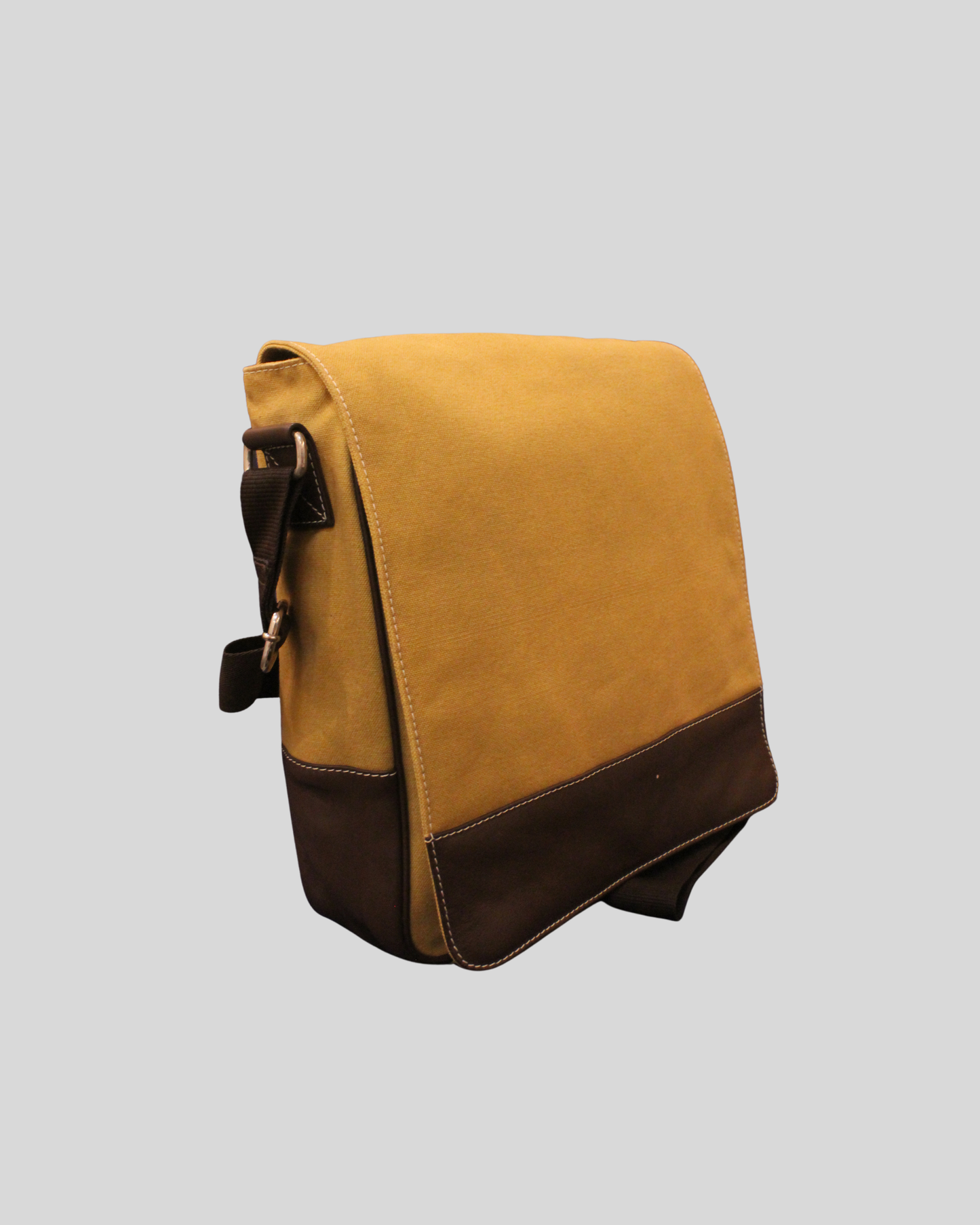 Sac messenger beige et marron en tissu et cuir