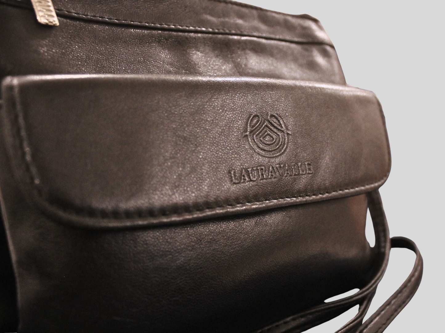 Sac à bandoulière Laura Valle noir en cuir véritable 🇪🇸