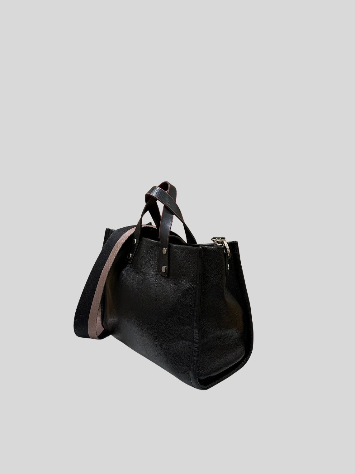 🇦🇷 Prüne Capri CPR10287 – Sac à main noir en cuir caprin véritable