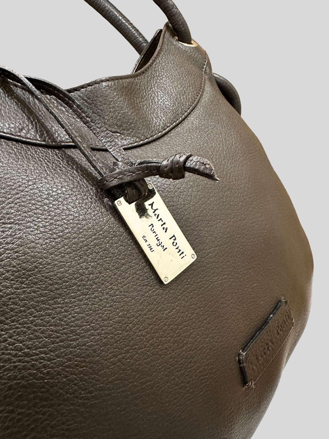 🇵🇹 Marta Ponti – Sac à main marron en cuir véritable
