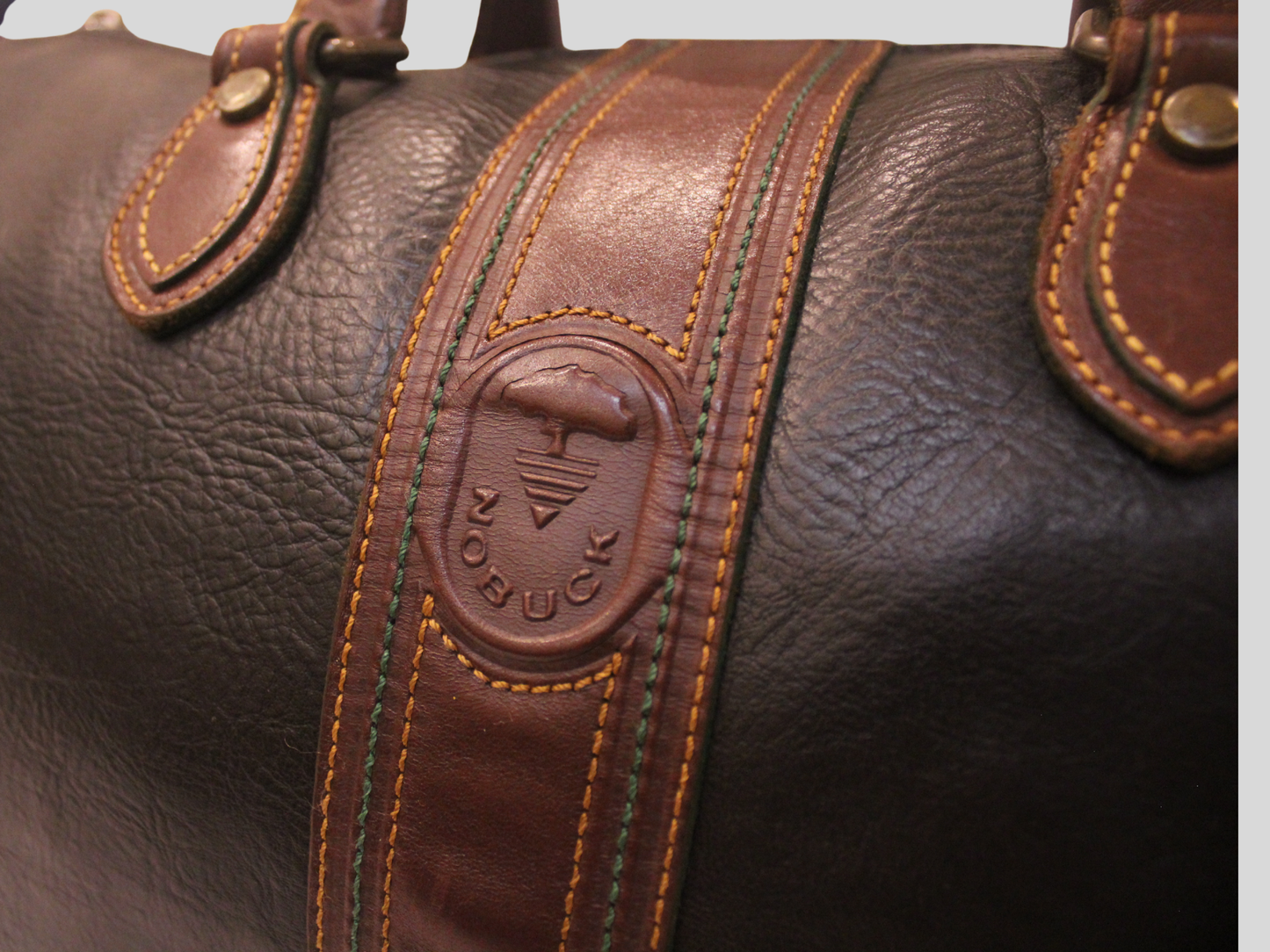Sac de Voyage Polochon en Cuir Vintage – Nobuck