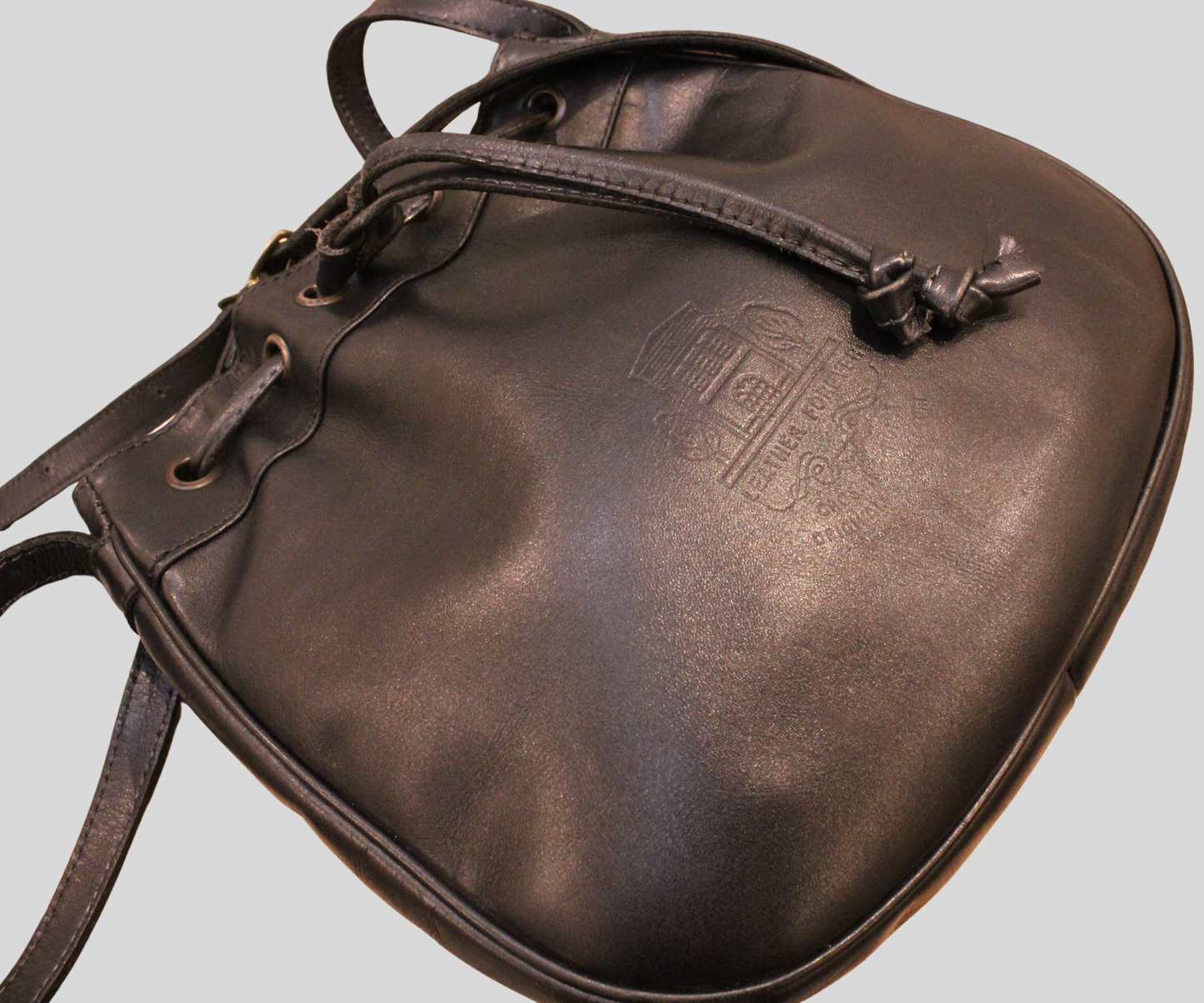 Sac seau Biasia noir en cuir véritable Made in Italy