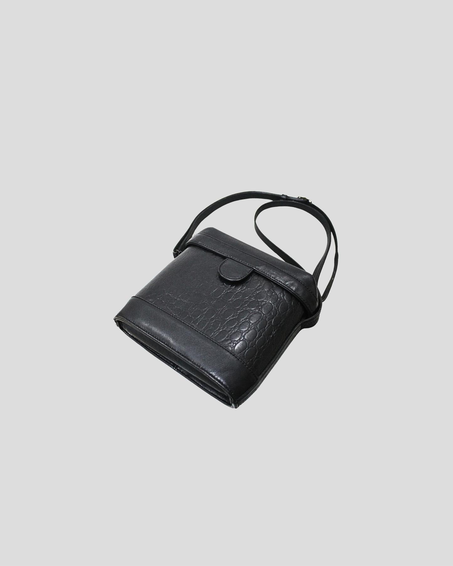 Sac seau Sybilla en cuir – Fabriqué au Brésil