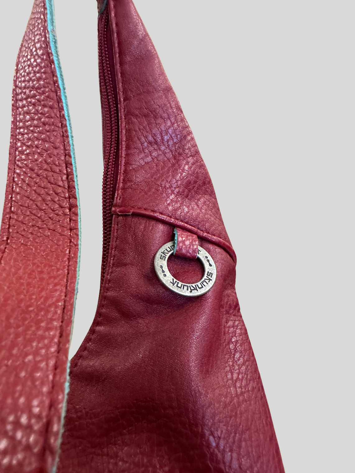 🇪🇸 Skunkfunk – Sac épaule rouge bordeaux à panneaux