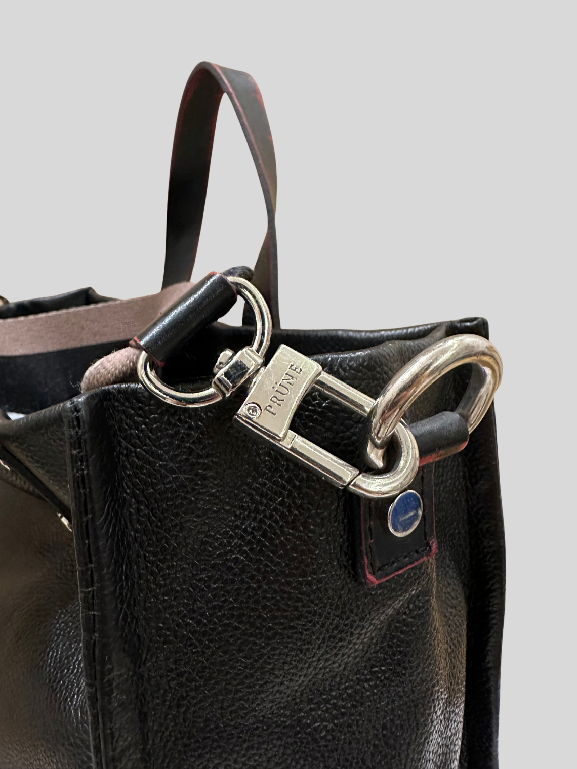 🇦🇷 Prüne Capri CPR10287 – Sac à main noir en cuir caprin véritable