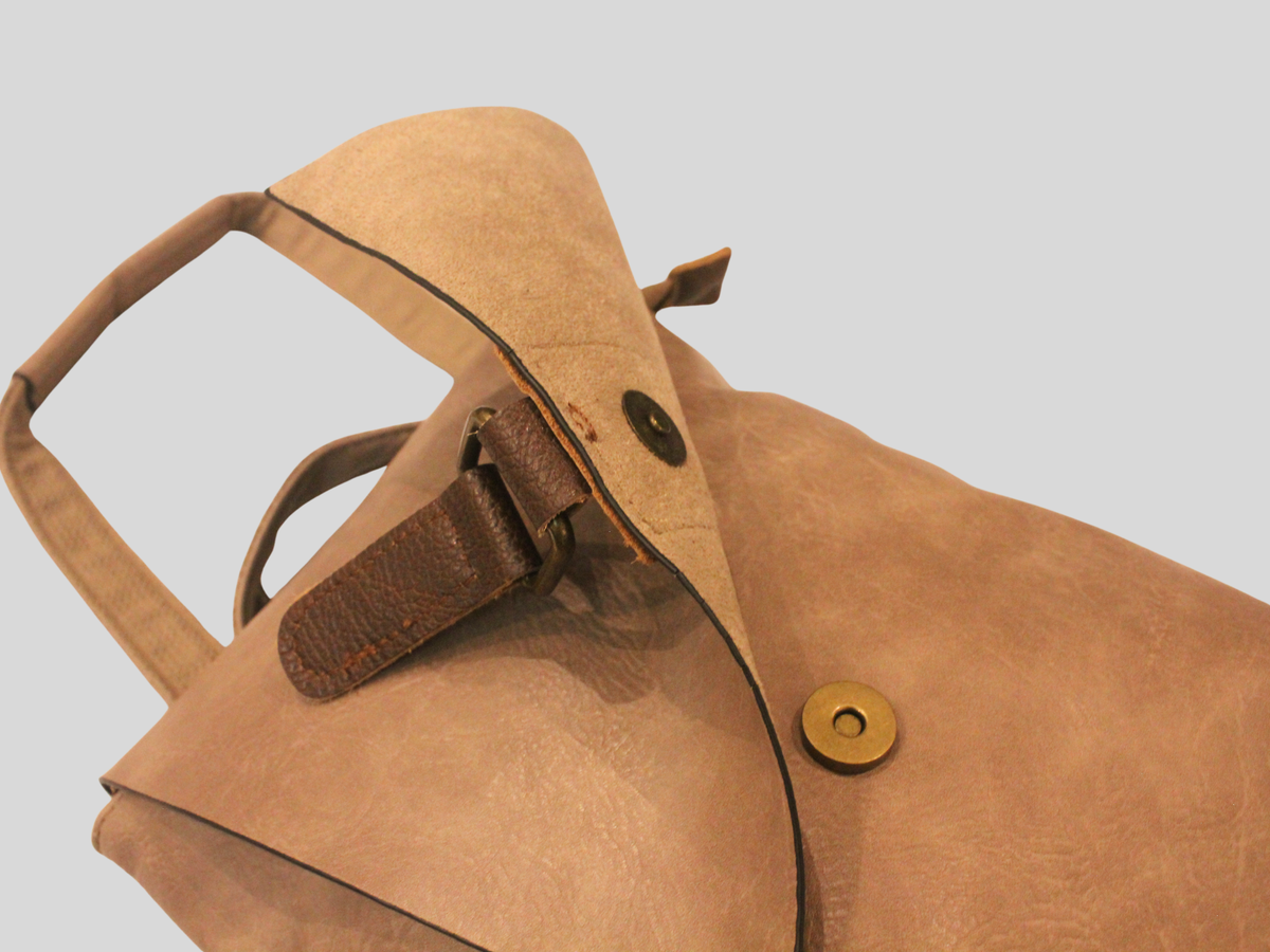 Sac Paolo Bags taupe convertible – Petit sac à dos & bandoulière