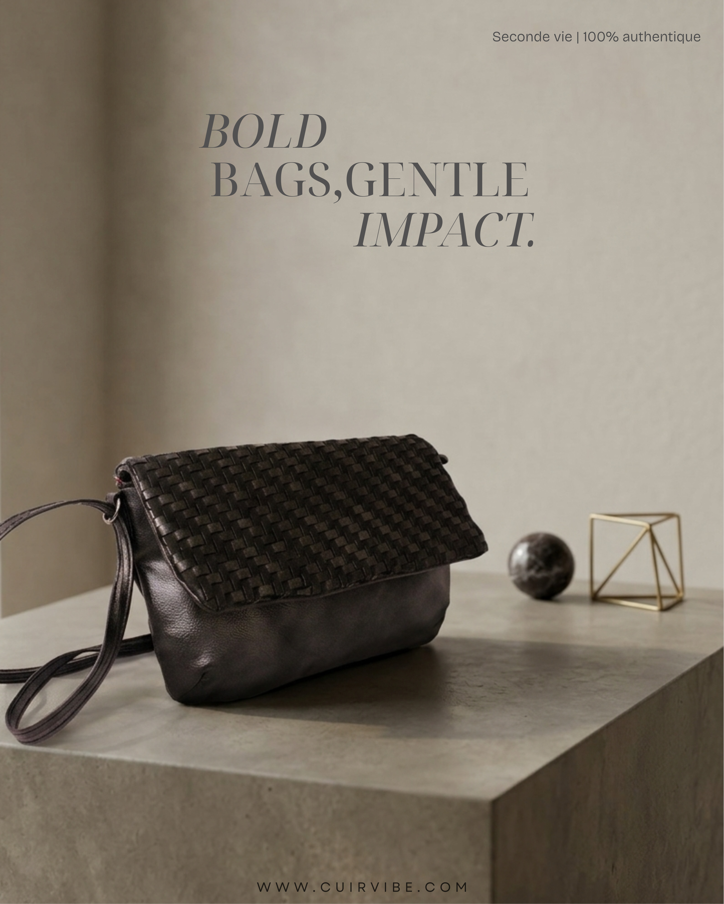 Sac à bandoulière gris foncé tressé